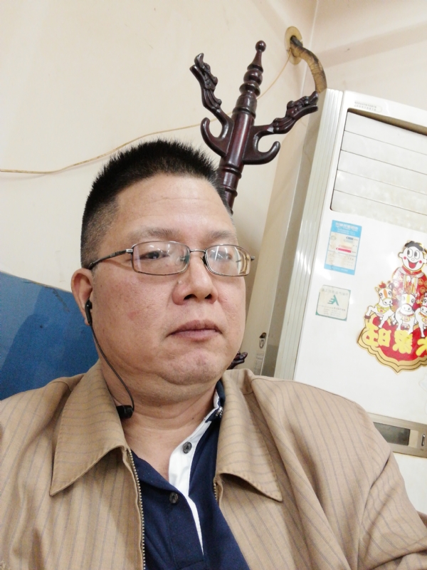 一个人的第一张照片--湖南王婆说媒