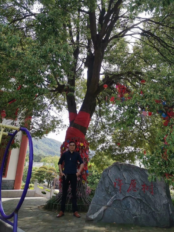 霸气的第一张照片--湖南王婆说媒